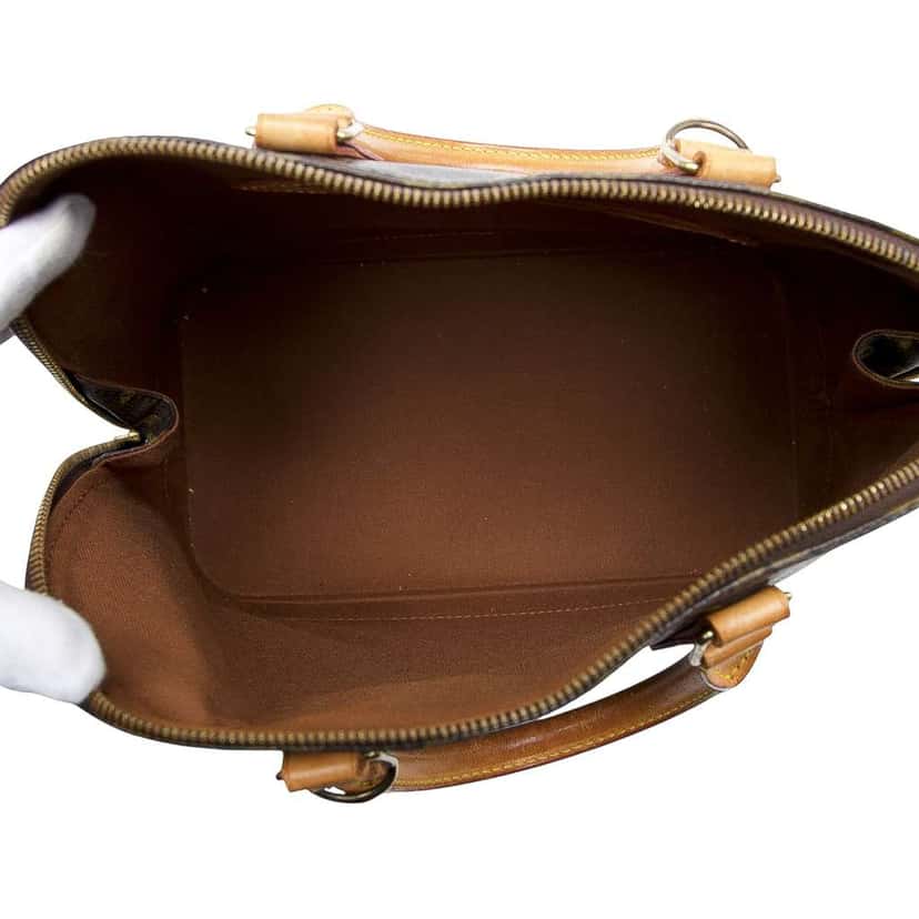 Louis Vuitton Monogram Alma PM Brown Good condition - Model View