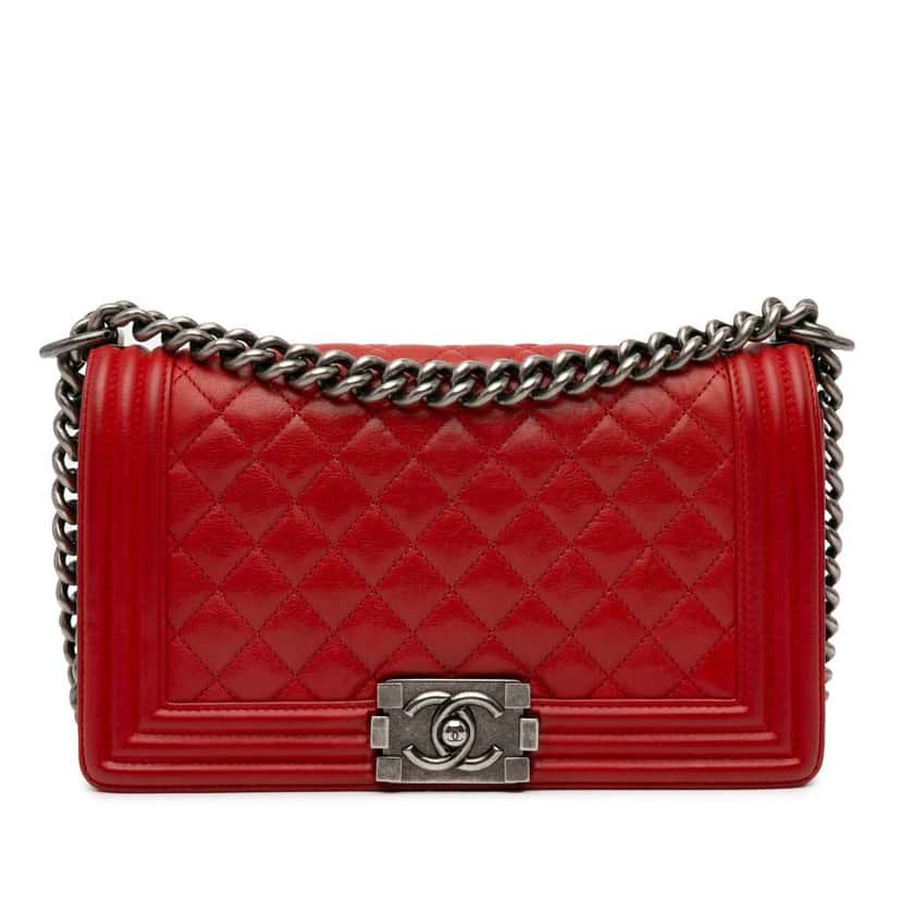 Chanel Old Medium Quilted Lambskin Boy Flap Red Leather Good condition - Front View