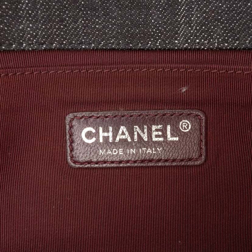 Chanel Old Medium Quilted Denim Boy Flap Grey Denim Good condition - Box View