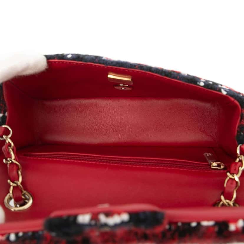 Chanel Mini Rectangular Classic Tweed Single Flap Red Tweed Good condition - Model View