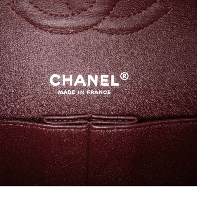 Chanel Medium Classic Tweed Double Flap White Tweed Good condition - Box View