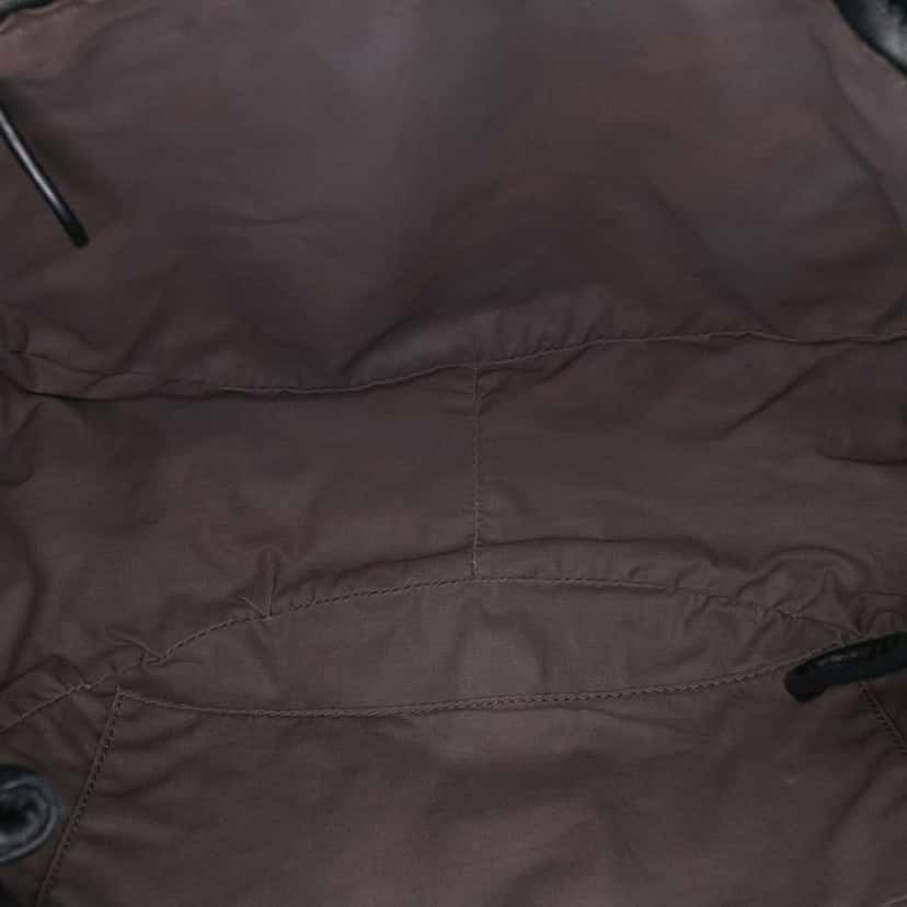 Bottega Veneta Nappa Intrecciato Flap Crossbody Black Leather Good condition - Model View
