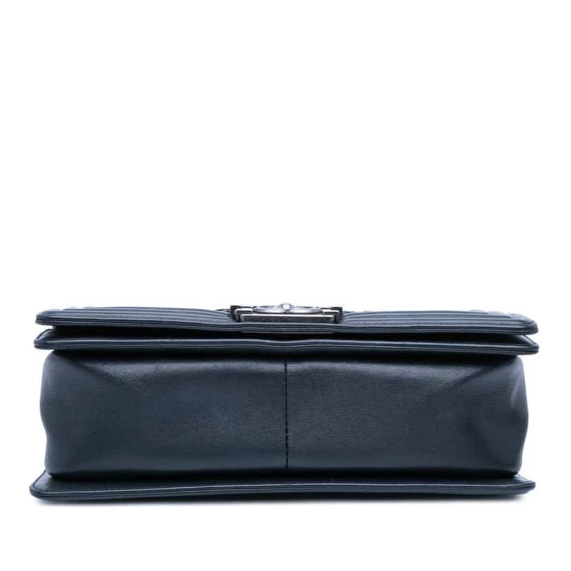 Chanel Old Medium Braided Calfskin Boy Flap Blue Leather Good condition - Inside View