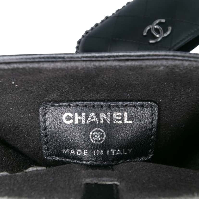 Chanel CC Quilted Lambskin Chain Around Phone Holder Black Leather Good condition - Box View