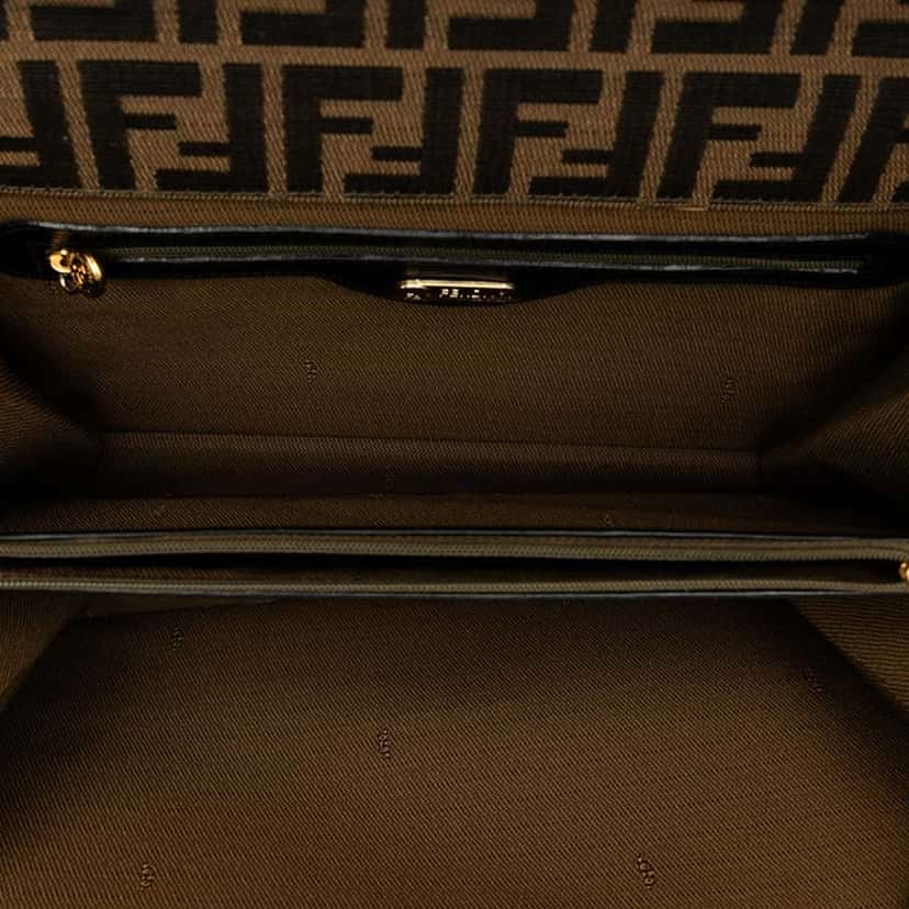 Fendi Zucca Canvas Flap Satchel Brown Canvas Good condition - Model View
