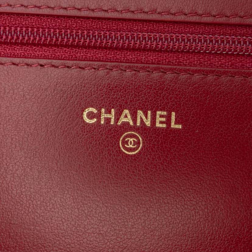 Chanel CC Quilted Tweed Wallet On Chain Red Tweed Good condition - Box View