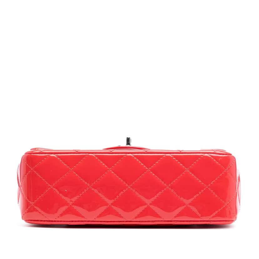 Chanel Mini Rectangular Classic Patent Single Flap Red Leather Good condition - Inside View