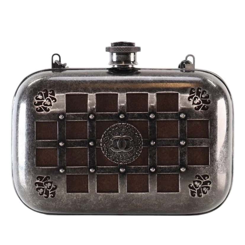Chanel Paris Edinburgh Mini Gunmetal Grid Cage Clutch on Chain Grey Brass Good condition - Model View