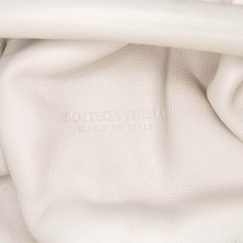 Bottega Veneta Lambskin The Mini Pouch Crossbody White Leather Good condition - Box View