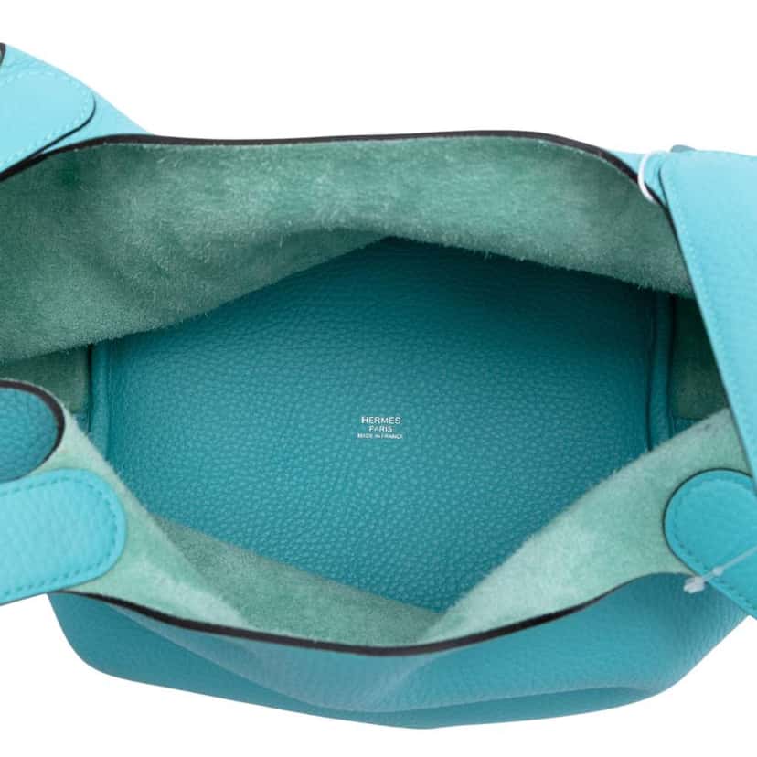 Hermès Clemence Picotin Lock 22 Blue Leather Good condition - Model View