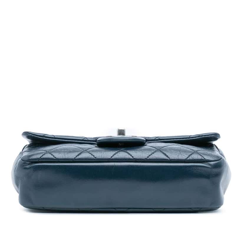 Chanel Small Glazed Calfskin Duo Color Flap Blue Leather Good condition - Inside View