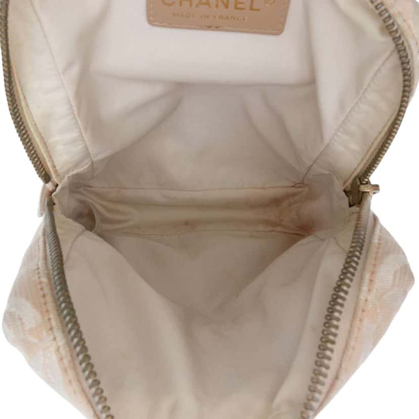 Chanel New Travel Line Nylon Crossbody Brown Good condition - Model View