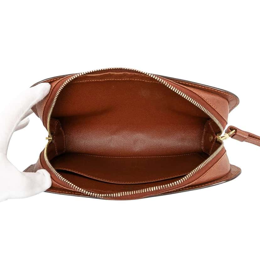 Louis Vuitton Monogram Orsay Brown Good condition - Model View