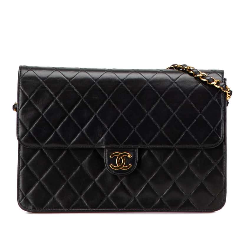 Chanel Medium CC Quilted Lambskin Single Flap Black Leather Good condition - Front View
