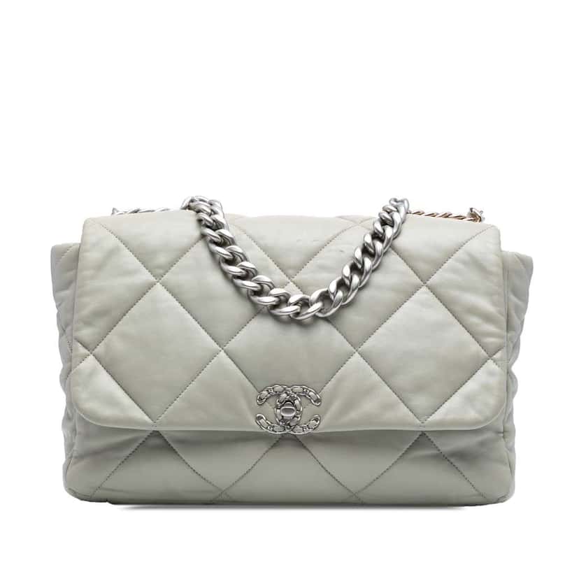 Chanel Maxi Lambskin 19 Flap Grey Leather Good condition - Front View