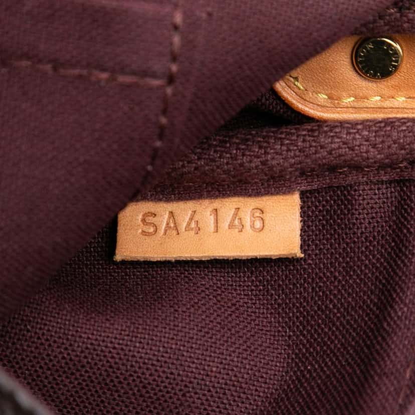 Louis Vuitton Monogram Favorite PM Brown Good condition - Box View
