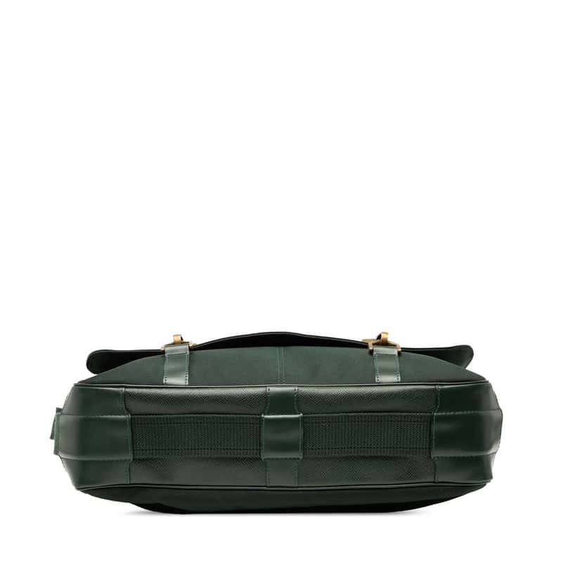 Louis Vuitton Taiga Dersou Green Leather Good condition - Inside View