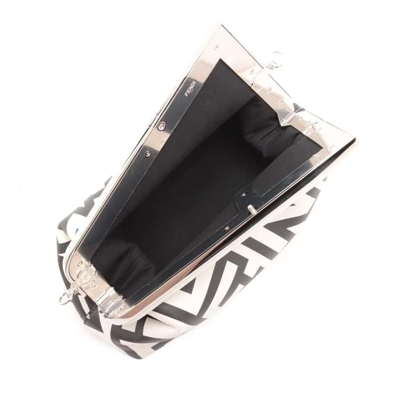 Fendi Marc Jacobs Midi Nappa Logo Print Fendi First Crossbody White Leather Good condition - Inside View