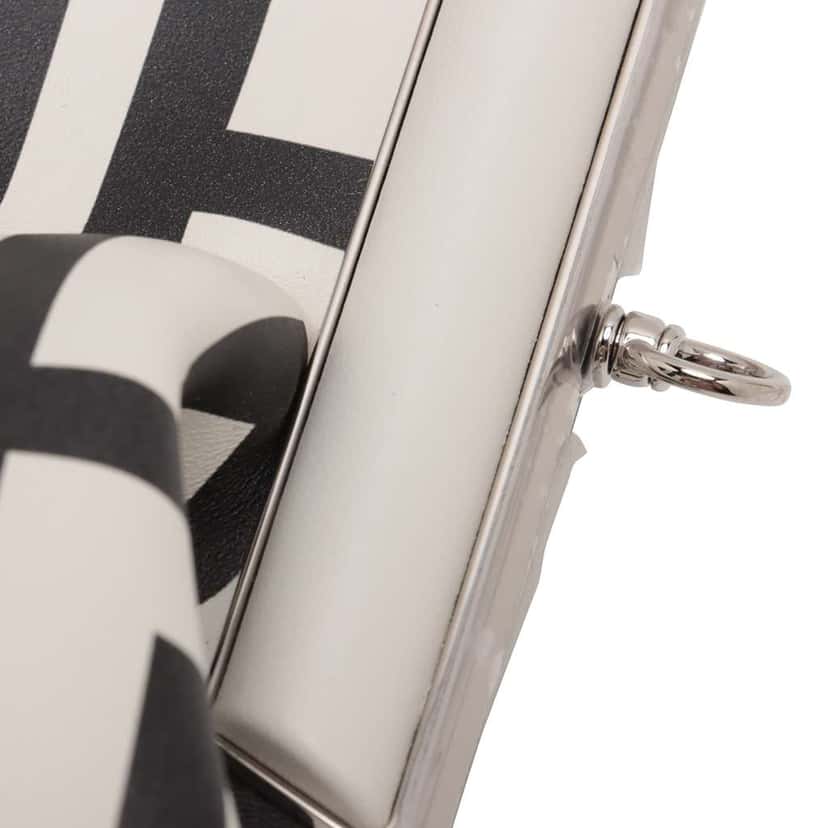 Fendi Marc Jacobs Midi Nappa Logo Print Fendi First Crossbody White Leather Good condition - Box View