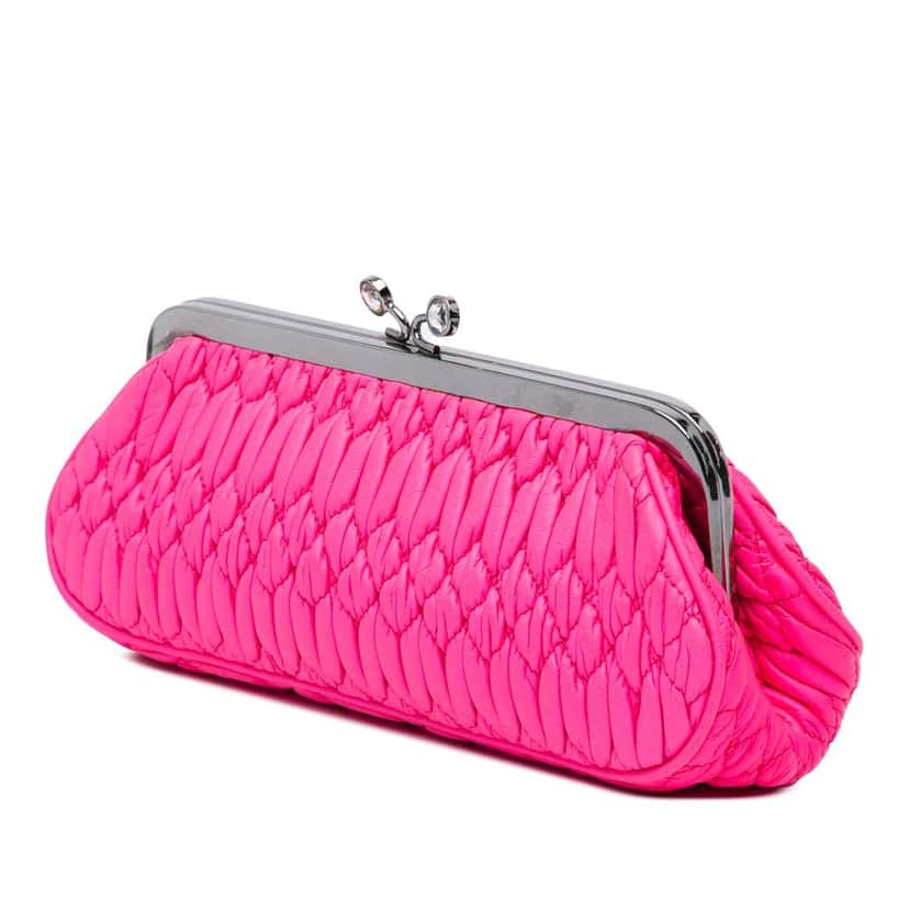 Miu Miu Matelasse Nappa Kiss Lock Frame Clutch Pink Leather Good condition - Back View