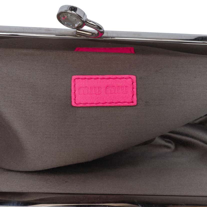 Miu Miu Matelasse Nappa Kiss Lock Frame Clutch Pink Leather Good condition - Box View