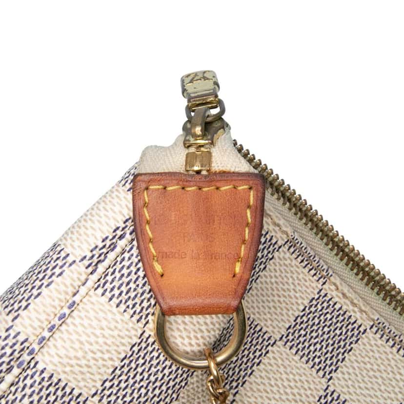 Louis Vuitton Damier Azur Mini Pochette Accessoires White Very good condition - Box View