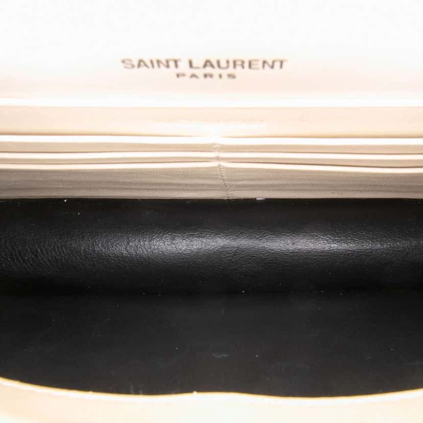 Saint Laurent Croc Embossed Leather Monogram Kate Tassel Wallet on Chain White Leather Good condition - Model View