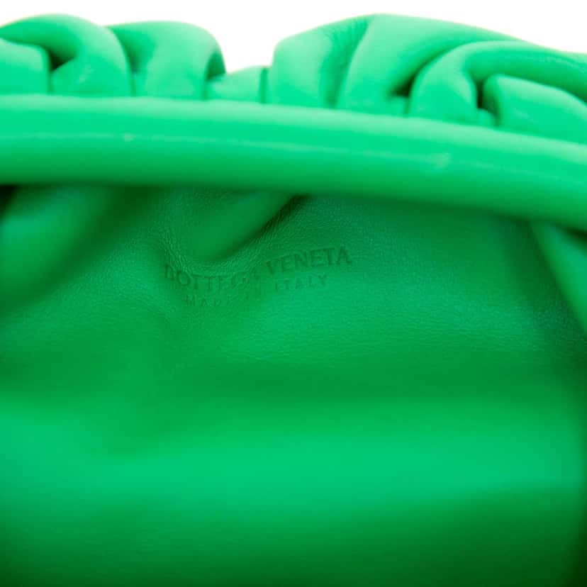 Bottega Veneta Lambskin The Mini Pouch Crossbody Green Leather Very good condition - Box View