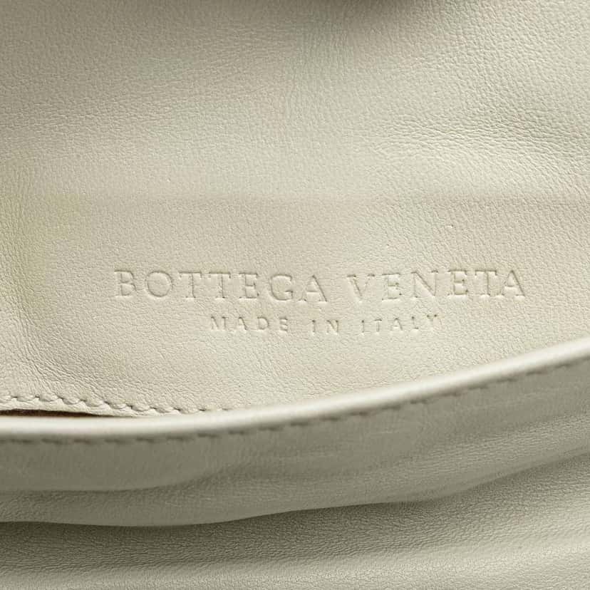 Bottega Veneta Mini Nappa Intrecciato Expandable Chain Flap Crossbody White Leather Good condition - Box View