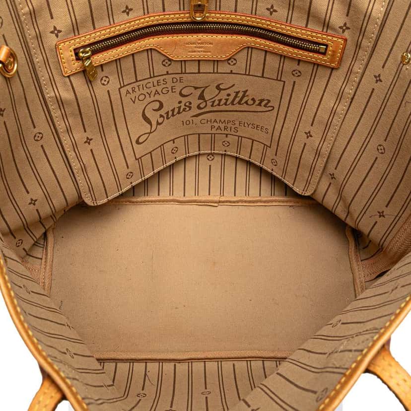 Louis Vuitton Monogram Neverfull MM Brown Canvas Good condition - Model View