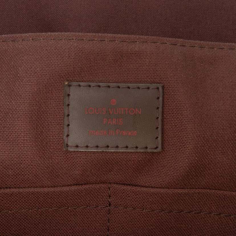 Louis Vuitton Damier Ebene District MM Brown Good condition - Box View