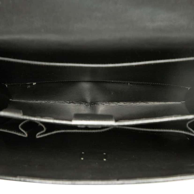 Louis Vuitton Taiga Moskova Briefcase Black Leather Fair condition - Model View