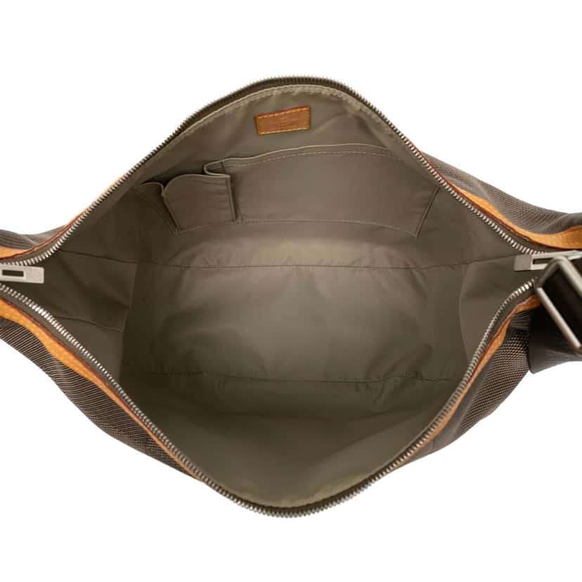 Louis Vuitton Damier Geant Explorateur Brown Canvas Good condition - Model View