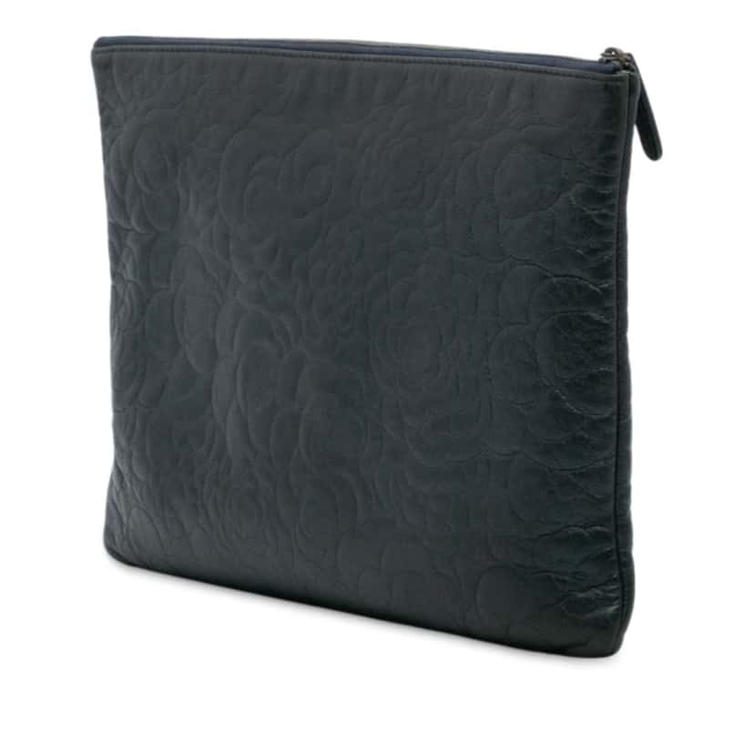 Chanel Large CC Embossed Lambskin Camellia O Case Clutch Blue Leather Good condition - Back View