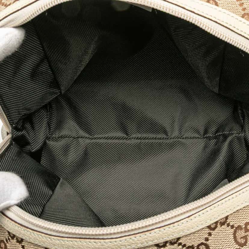 Gucci GG Canvas Handbag Brown Canvas Good condition - Model View