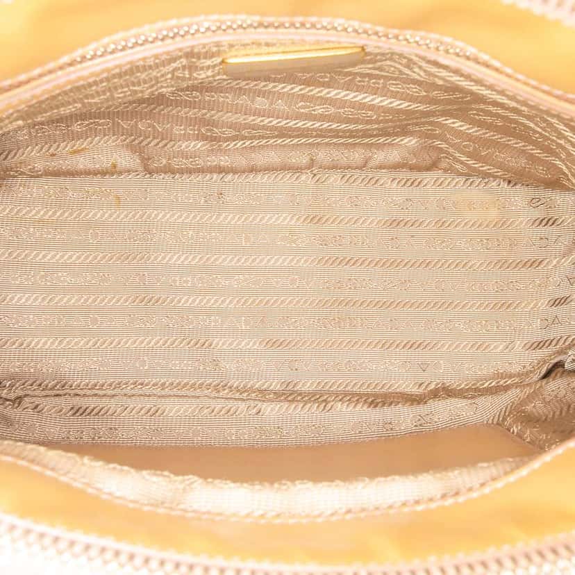 Prada Small Saffiano Vernice Galleria Double Zip Satchel Brown Leather Good condition - Model View