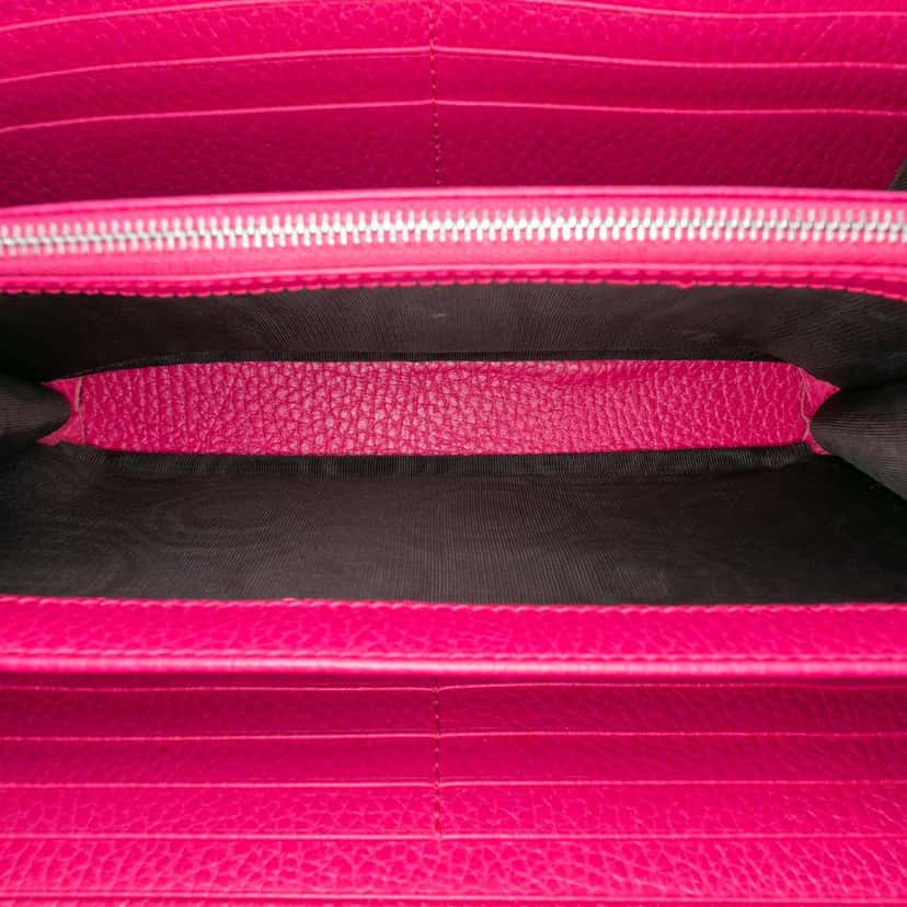 Gucci Mini Leather Dionysus Wallet on Chain Pink Leather Very good condition - Model View