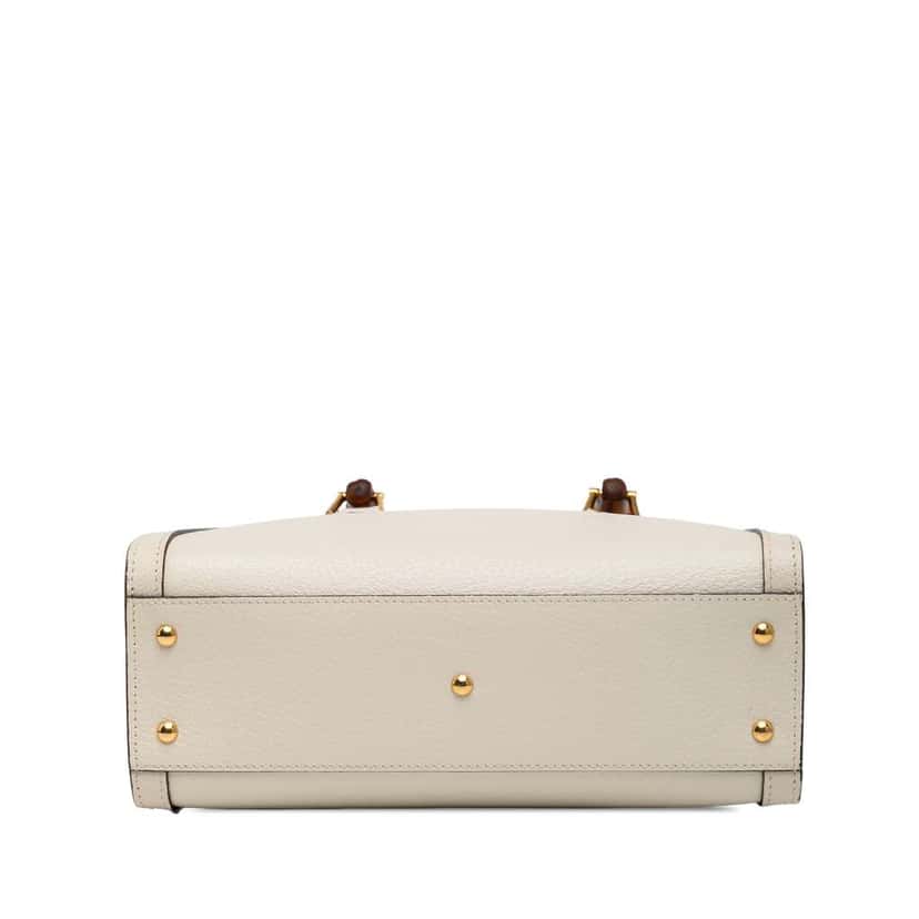 Gucci Medium Leather Bamboo Diana Satchel White Leather Good condition - Inside View
