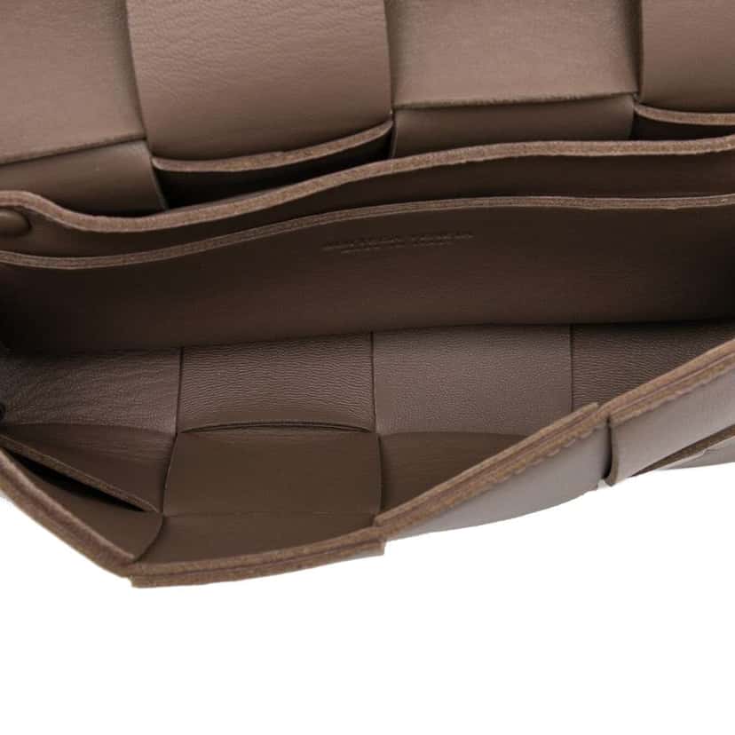 Bottega Veneta Mini Nappa Intrecciato Cassette Belt Bag Brown Leather Good condition - Model View