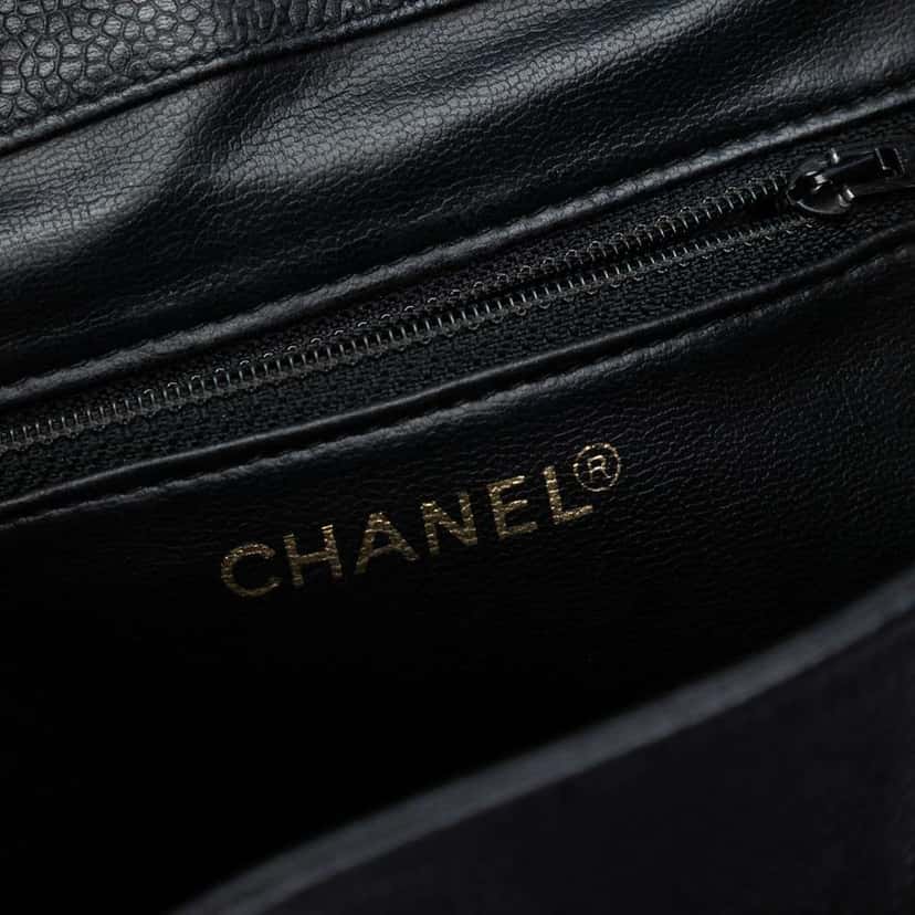 Chanel CC Caviar Turn Lock Backpack Black Leather Good condition - Box View