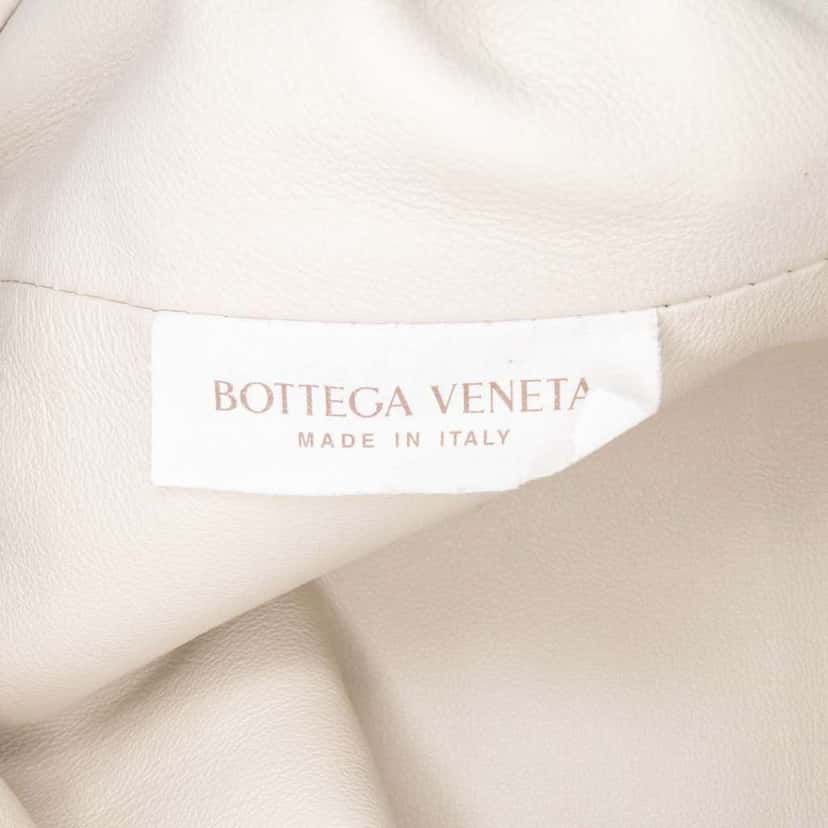 Bottega Veneta Lambskin The Mini Pouch Crossbody White Leather Good condition - Box View