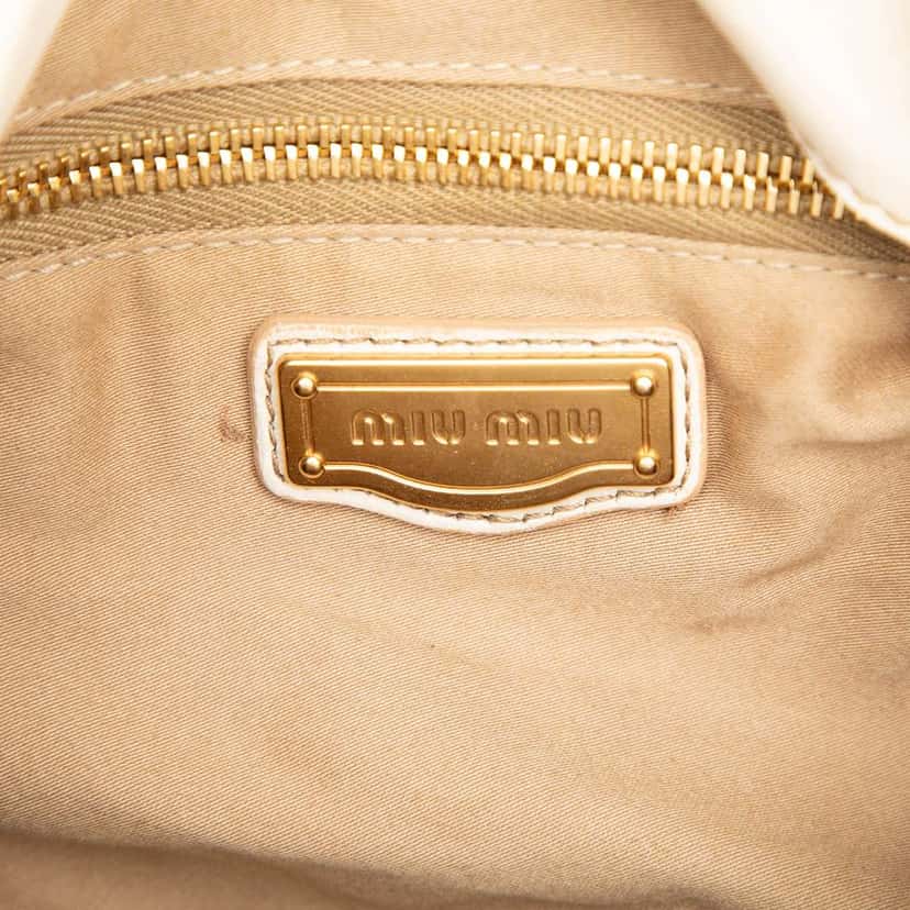 Miu Miu Matelasse Nappa Coffer Satchel White Leather Good condition - Box View