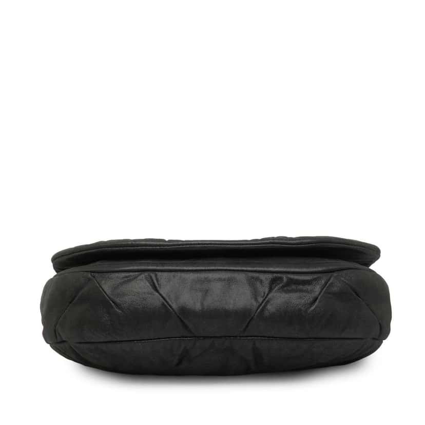 Chanel Iridescent Calfskin East Glint Flap Black Leather Good condition - Inside View