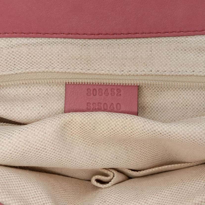 Gucci Microguccissima Sukey Crossbody Pink Leather Good condition - Box View