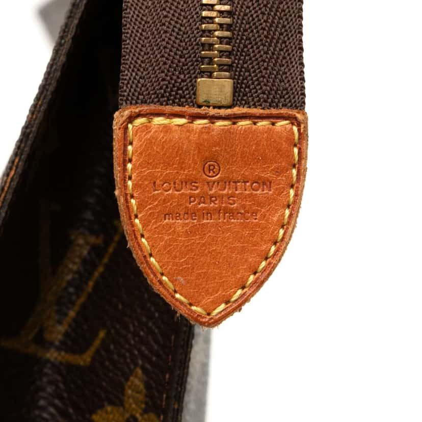 Louis Vuitton Monogram Toiletry Pouch 26 Brown Good condition - Box View
