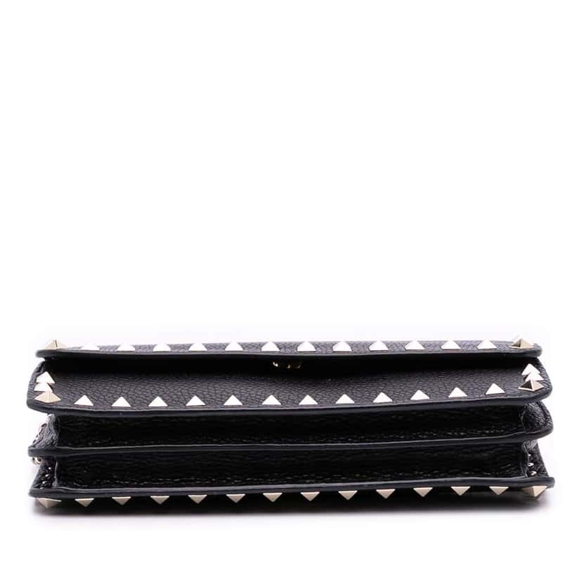 Valentino Pebbled Calfskin Rockstud Wallet On Chain Black Leather Good condition - Inside View