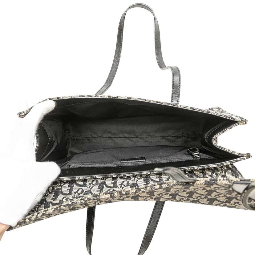 Dior Diorissimo Trotter Canvas Saddle Shoulder Bag Blue Canvas Good condition - Model View