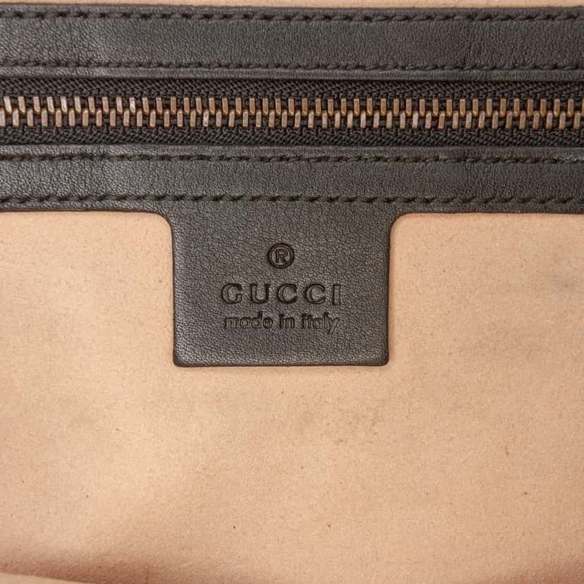 Gucci GG Marmont Matelasse Leather Crossbody Black Leather Good condition - Box View
