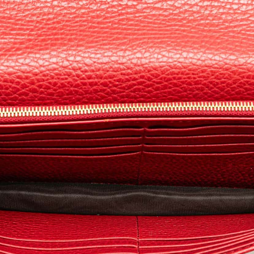 Gucci Leather Interlocking G Dollar Wallet on Chain Red Leather Good condition - Box View