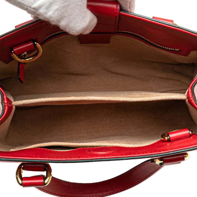 Gucci Leather Sylvie Web Top Handle Satchel Red Leather Good condition - Model View